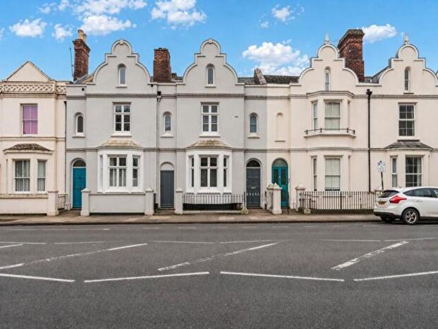 Apartment for rent in Milverton, Green Close