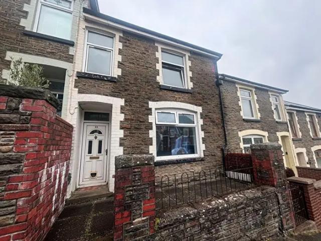 Apartment for rent in Mountain Ash West, Mountain Ash