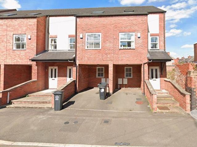 Apartment for rent in Bede Island, Old Wharf
