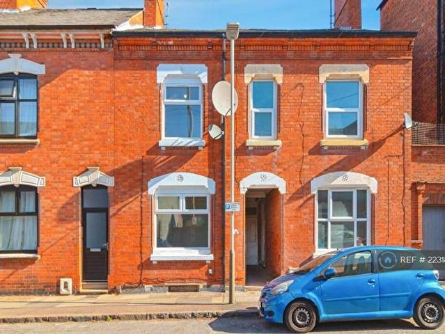 Apartment for rent in Bede Island, Old Wharf