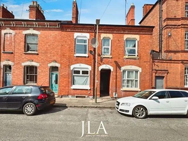 Apartment for rent in Bede Island, Old Wharf