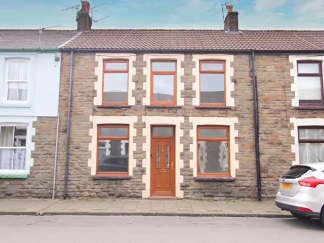 Apartment for rent in Ystrad, Gelli