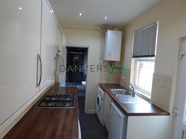 Apartment for rent in Bede Island, Old Wharf