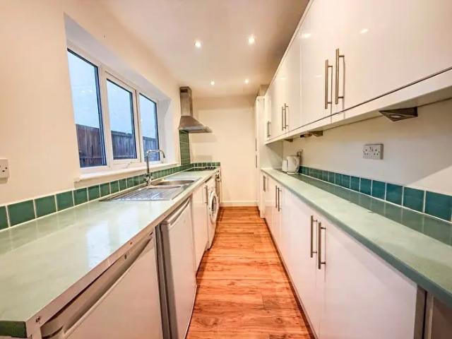 Apartment for rent in Old Lenton, Haddon
