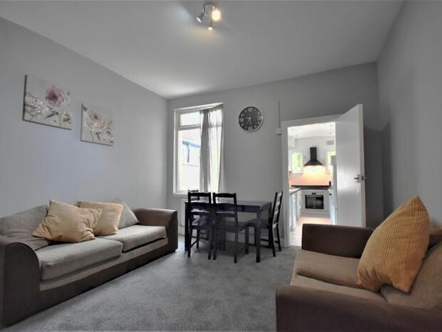 Apartment for rent in Ball Hill, West Midlands