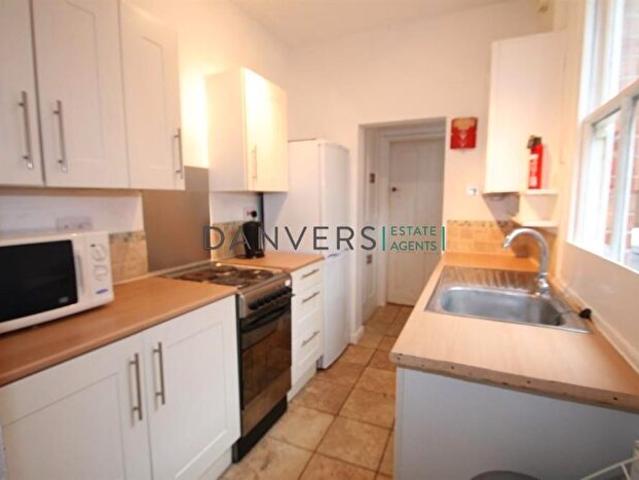 Apartment for rent in Bede Island, Old Wharf