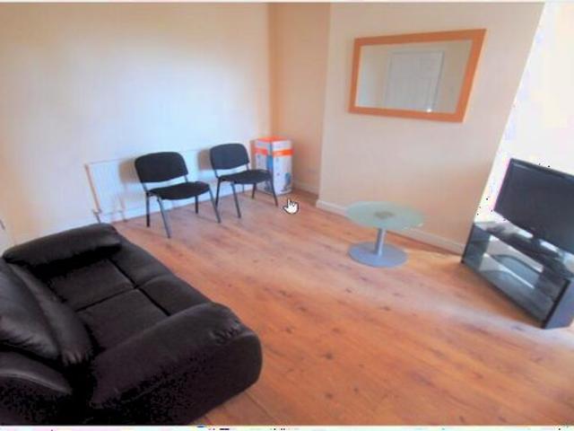 Apartment for rent in Ball Hill, West Midlands