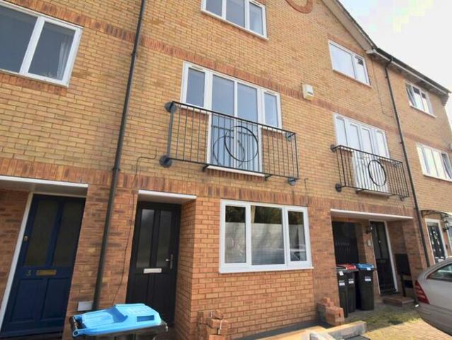 Apartment for rent in Monkston Park, Milton Keynes
