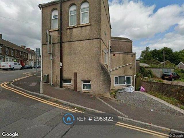 Apartment for rent in Nangreaves, Wales