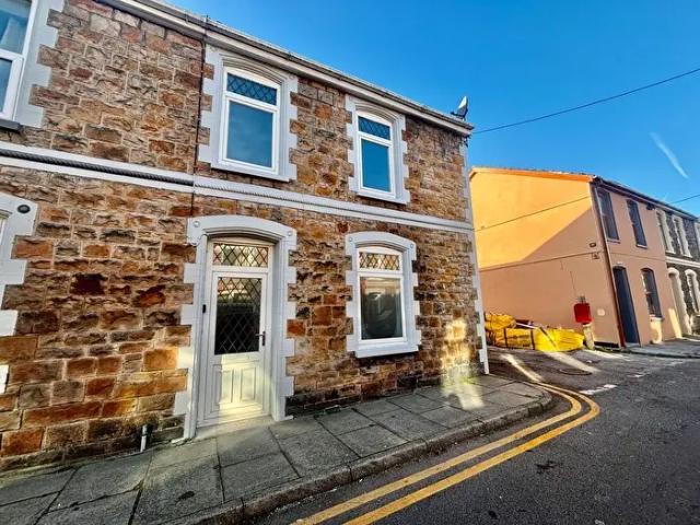 Apartment for rent in Willowtown, Ebbw Vale