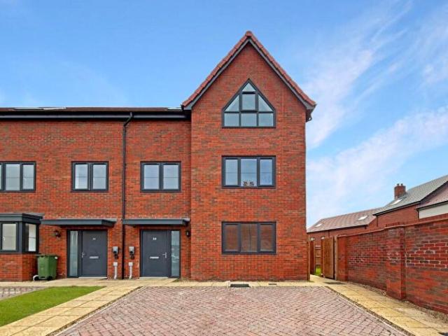 Apartment for rent in Southcourt, Aylesbury