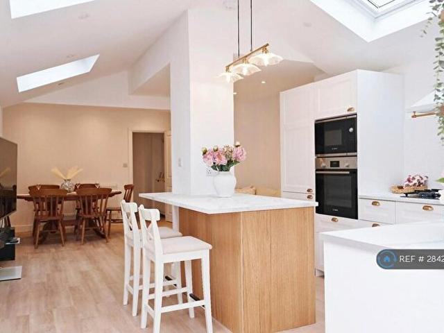Apartment for rent in St Thomas', The Slade