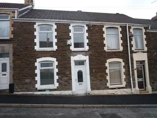 Apartment for rent in Ravenhill, Swansea
