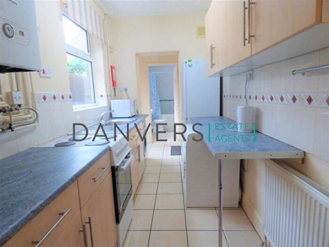 Apartment for rent in Bede Island, Old Wharf