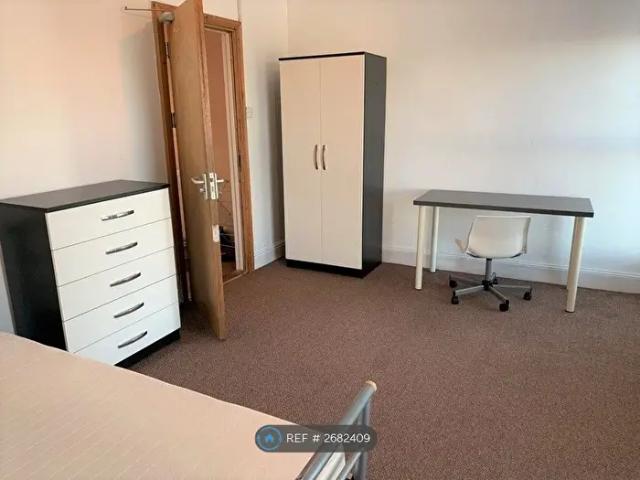 Apartment for rent in Waun-wen, Swansea
