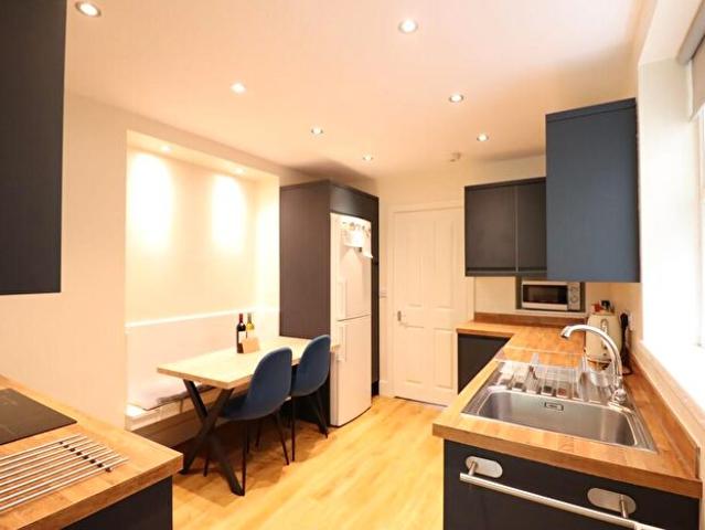 Apartment for rent in Waun-wen, Nangreaves