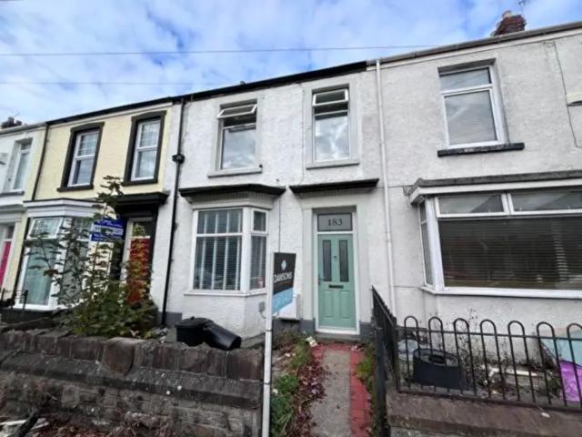 Apartment for rent in Brynmill, Swansea