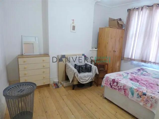Apartment for rent in Black Friars, Old Wharf
