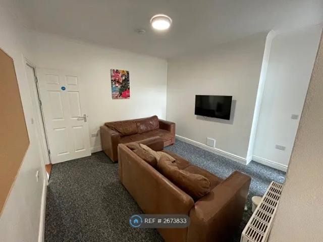 Apartment for rent in Port Tennant, Swansea