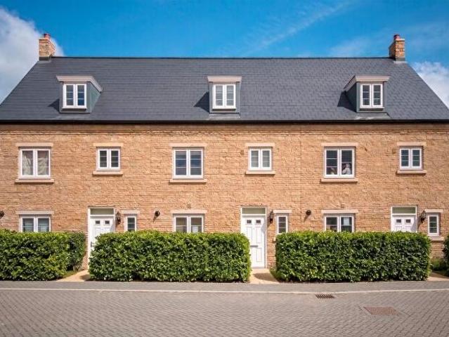 Apartment for rent in Chesterton, Evershot