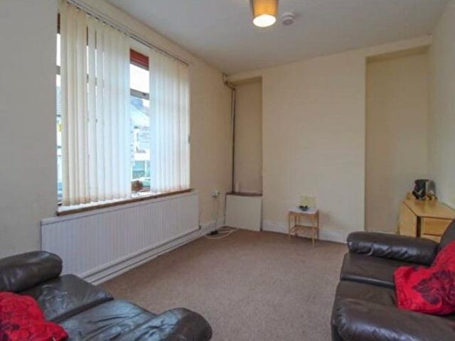 Apartment for rent in Pontypridd, Wales
