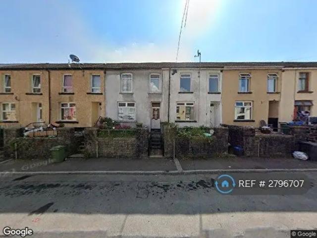 Apartment for rent in Penrhiwceiber, Miskin