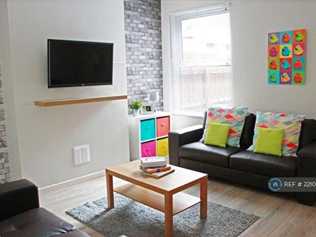 Apartment for rent in Ball Hill, West Midlands