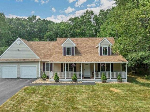 House for sale in New Hampshire
