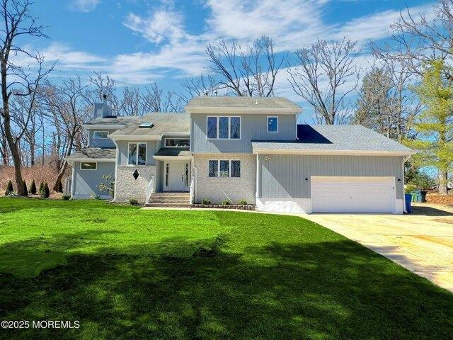 House for sale in Tinton Falls