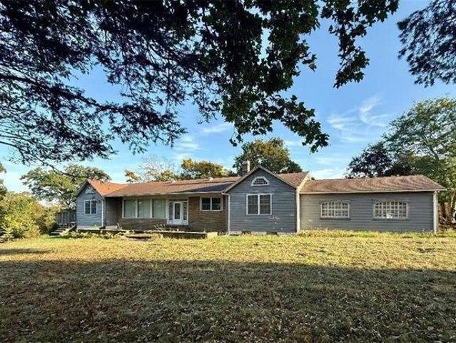 House for sale in Tiverton, Rhode Island