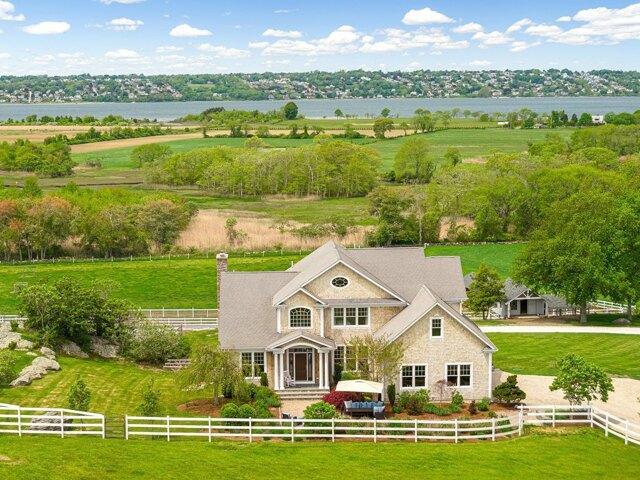 House for sale in Tiverton, Rhode Island