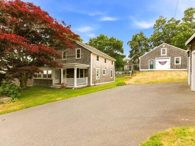 House for sale in Tiverton, Newport County