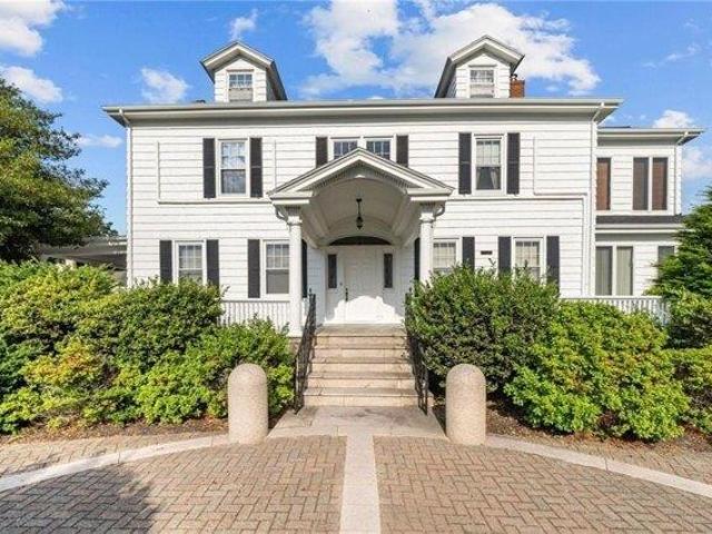 House for sale in Tiverton, Rhode Island