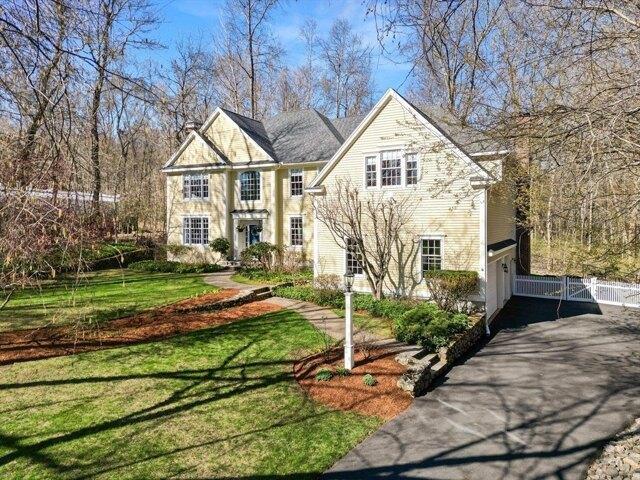 House for sale in Topsfield, Massachusetts