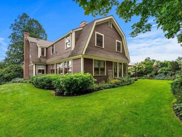 House for sale in Topsfield, Essex County
