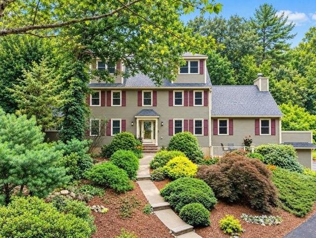 House for sale in Topsfield, Essex County