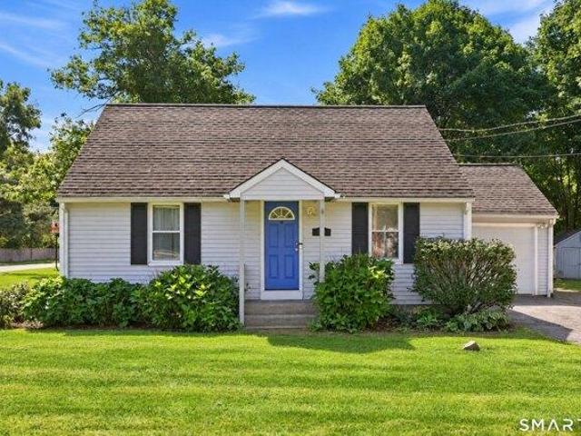 House for sale in Torrington, Northwest Hills Planning Region