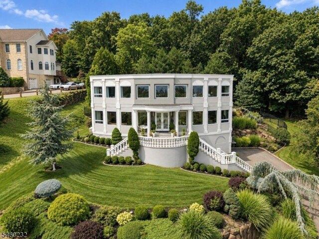 House for sale in Passaic, New Jersey