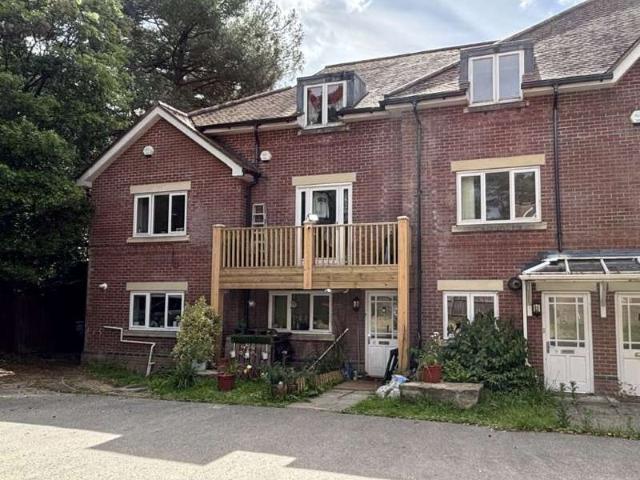 Townhouse for sale in Bournemouth