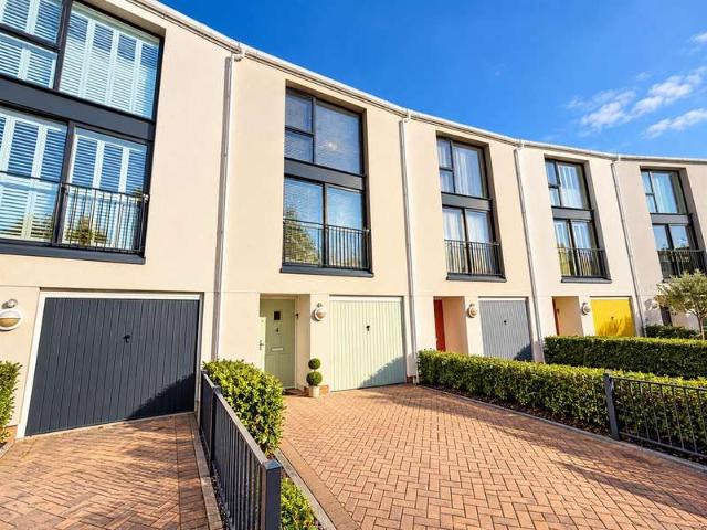 Townhouse for sale in Port Marine, Portishead