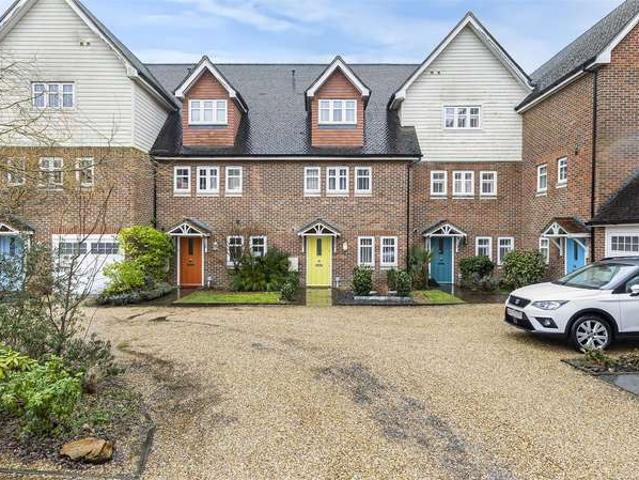 Townhouse for sale in Bourne Vale, Kent