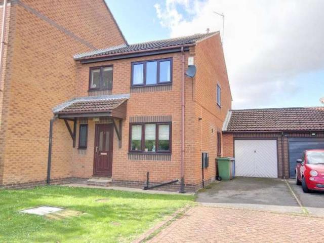 Townhouse for sale in Woodmansey