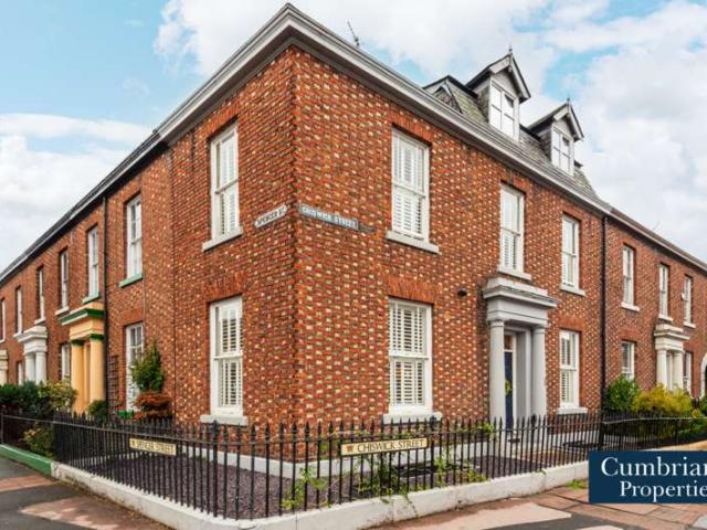 Townhouse for sale in Stanwix