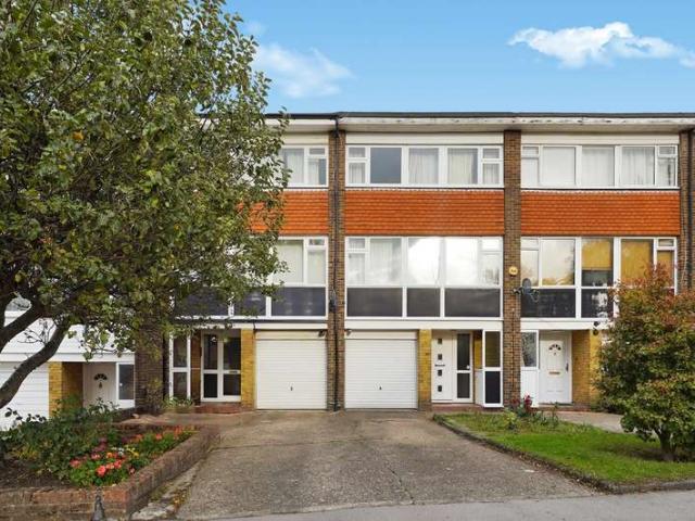 Townhouse for sale in London Borough of Croydon, Addiscombe