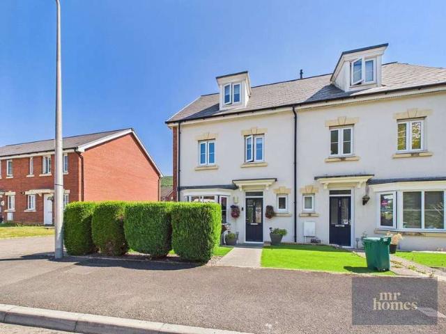Townhouse for sale in Taffs Well