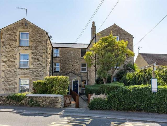 Townhouse for sale in Fossebridge, Gloucestershire