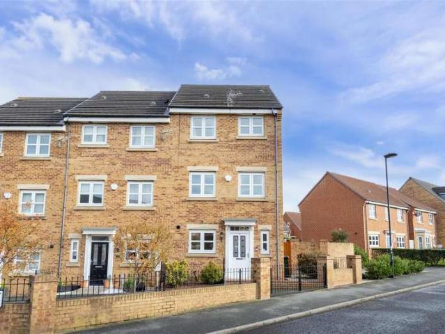 Townhouse for sale in Shiremoor, Isle Of Man