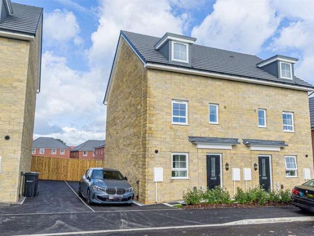 Townhouse for sale in Appleton, Warrington