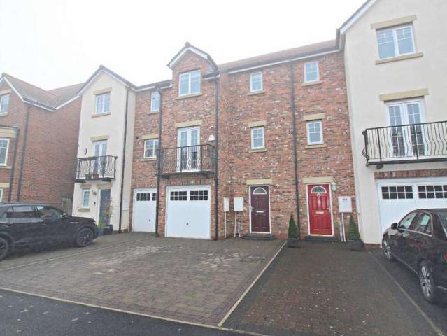 Townhouse for sale in Neville's Cross, Durham