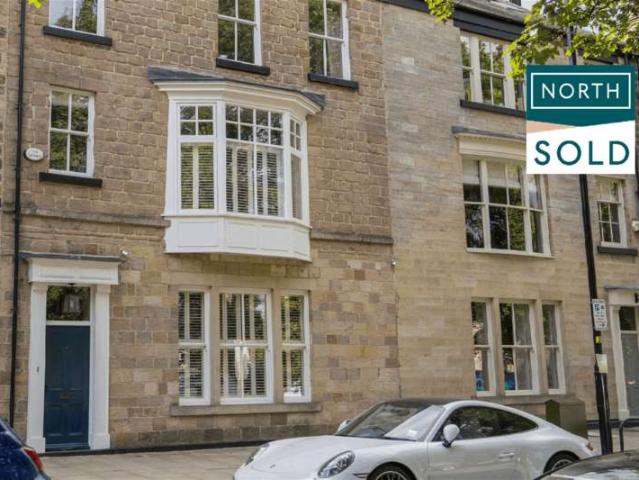 Townhouse for sale in High Harrogate, Harrogate